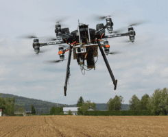 Gestion intégrée de la culture de pommes de terre à l’aide de la télédétection par drone : Fertilisation azotée, irrigation et mauvaises herbes