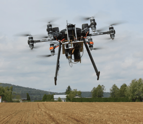 Gestion intégrée de la culture de pommes de terre à l'aide de la télédétection par drone : Fertilisation azotée, irrigation et mauvaises herbes